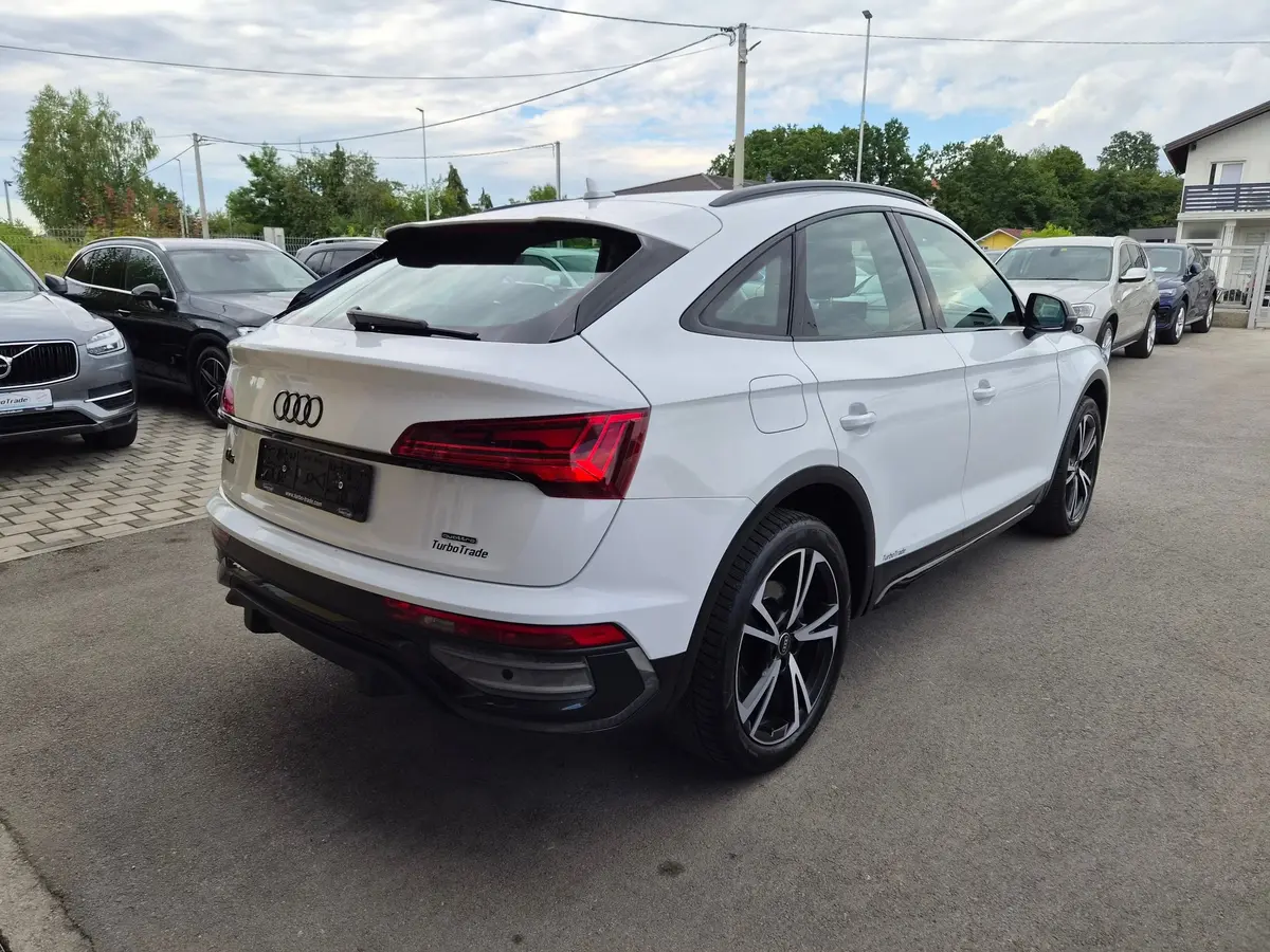 AUDI Q5 SPORTBACK 40TDI QUATTRO S-TRONIC - 8