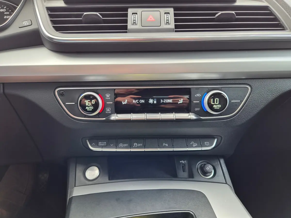 AUDI Q5 SPORTBACK 40TDI QUATTRO S-TRONIC - 12