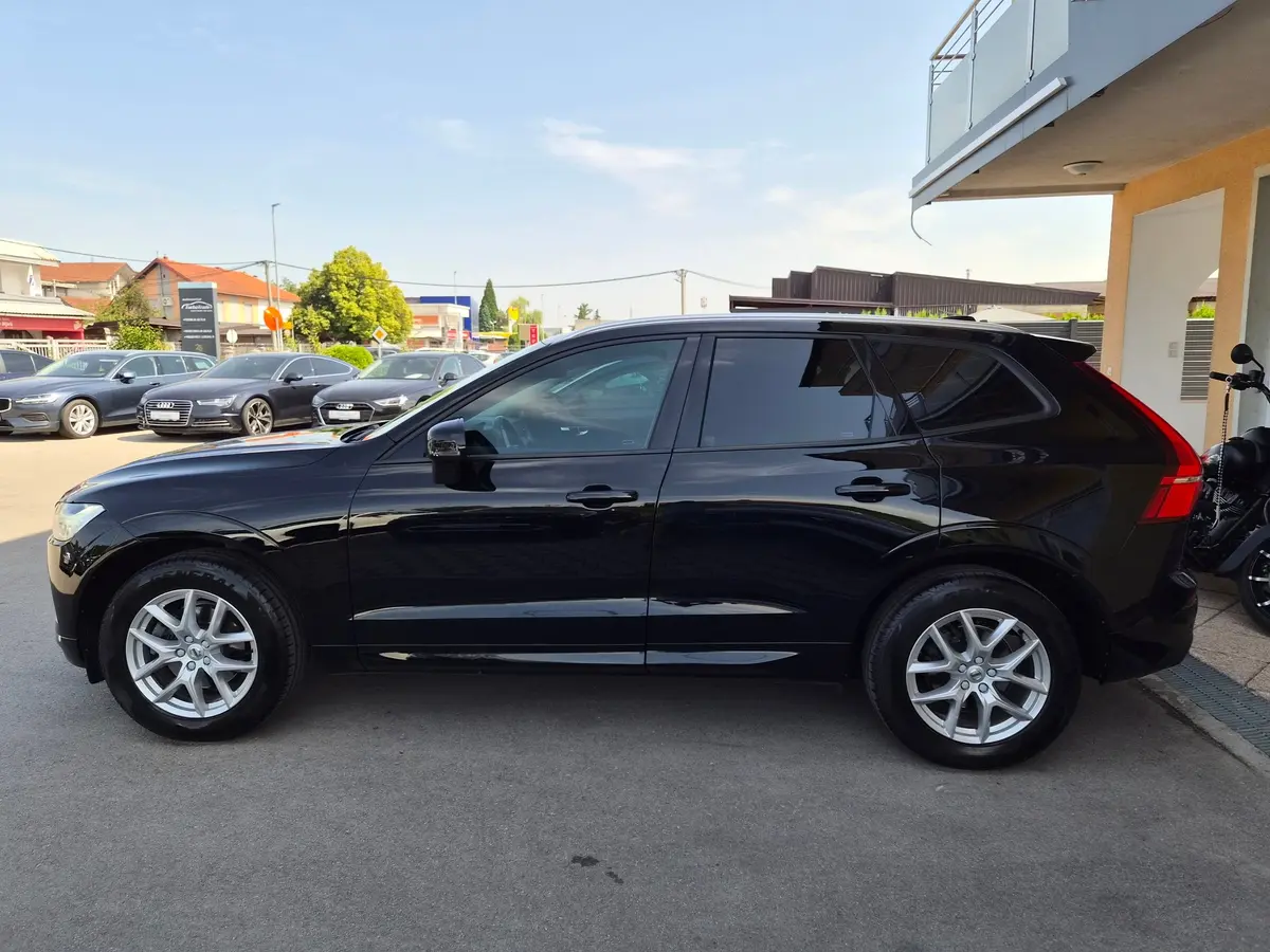 Volvo XC60 2.0 D4 AWD Business - 5