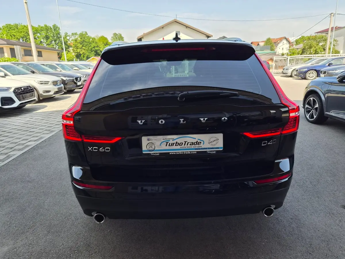 Volvo XC60 2.0 D4 AWD Business - 7