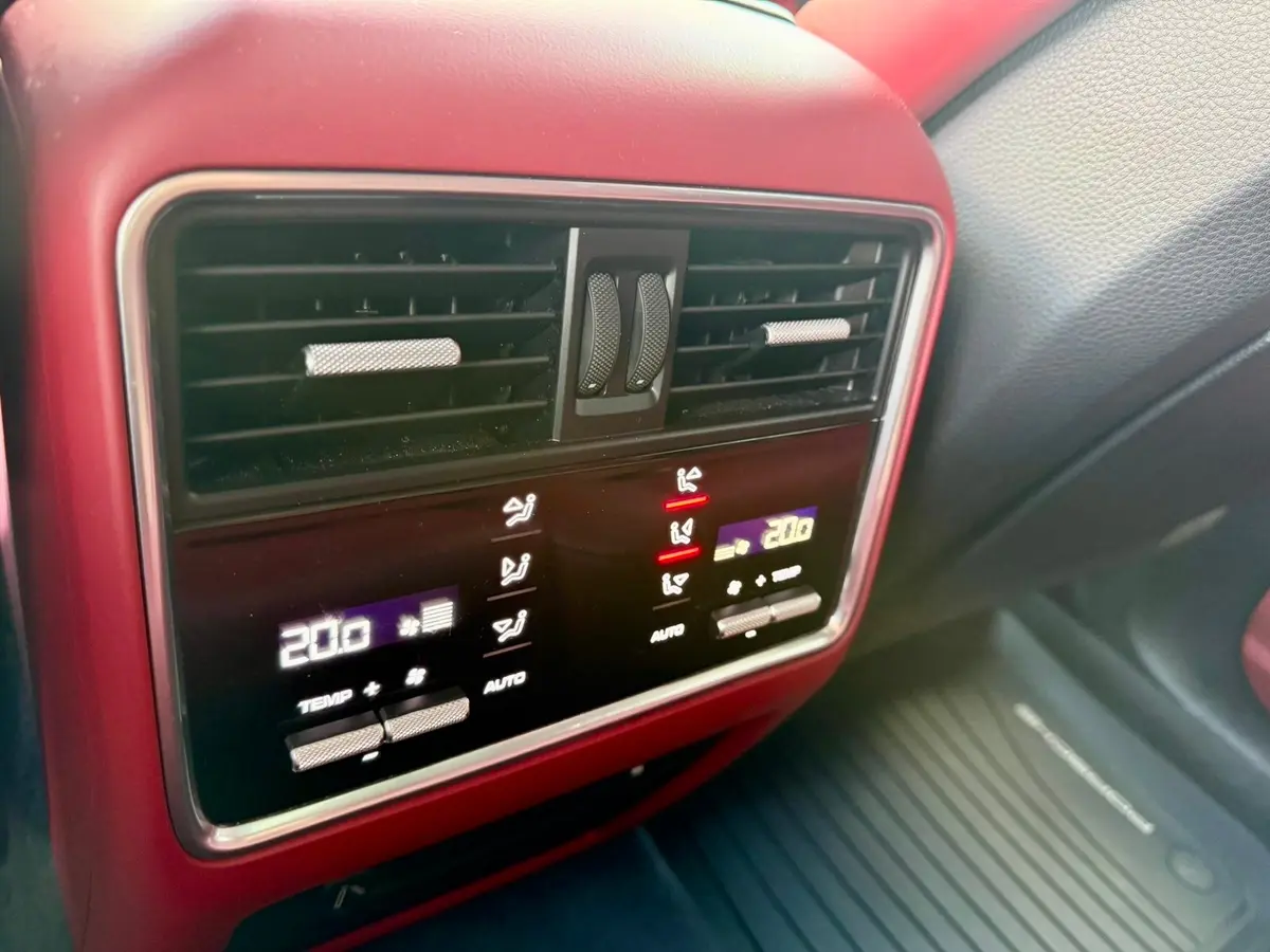 PORSCHE CAYENNE 3.0 V6 PANO/DAB/MEMORY - 16