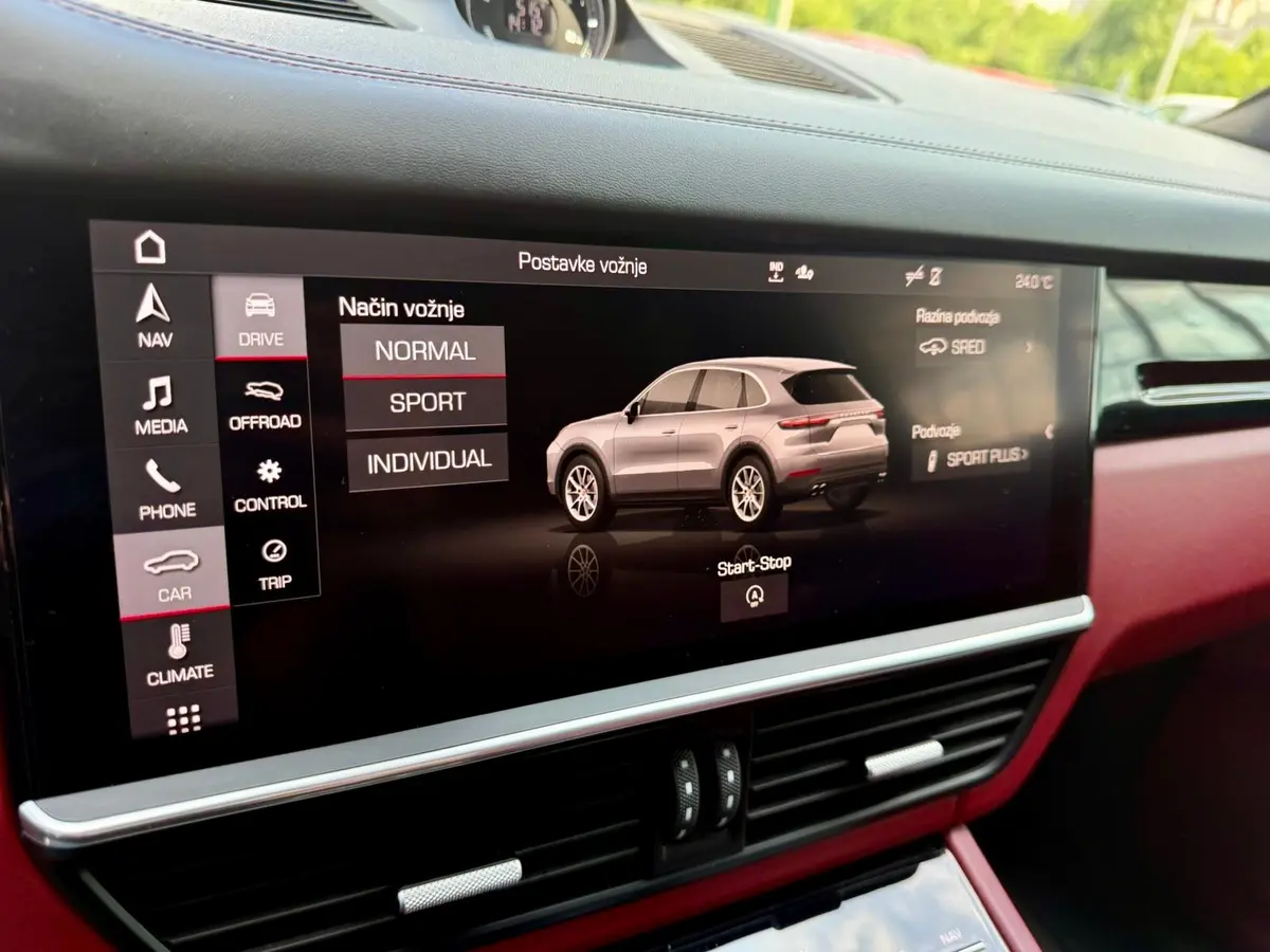 PORSCHE CAYENNE 3.0 V6 PANO/DAB/MEMORY - 14
