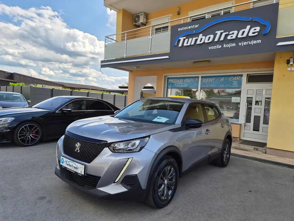 PEUGEOT 2008 1.2 PURETECH - 3