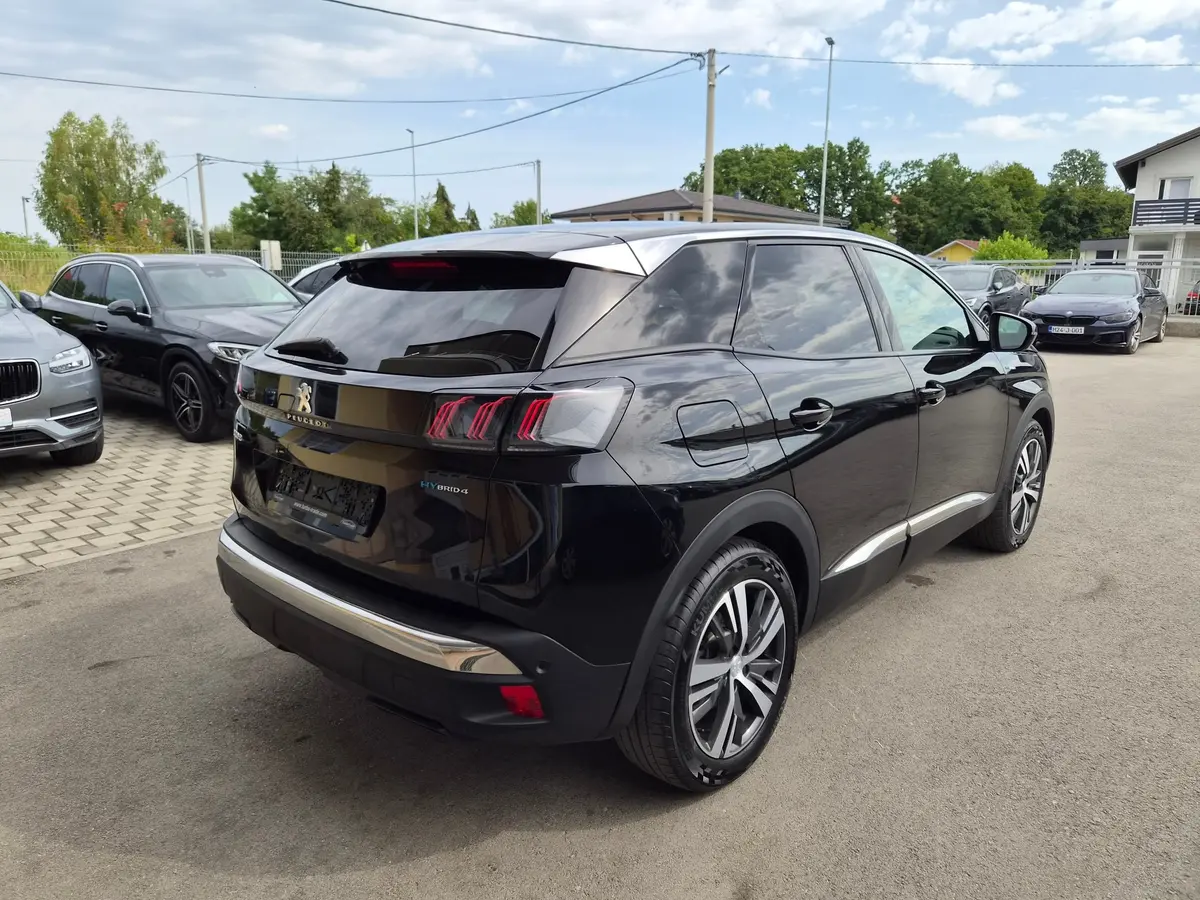 PEUGEOT 3008 1.6 HYBRID 4WD ALLURE 300KS - 8