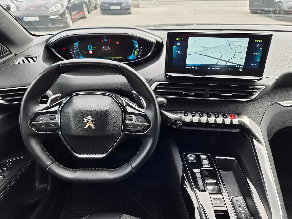 PEUGEOT 3008 1.6 HYBRID 4WD ALLURE 300KS - 13