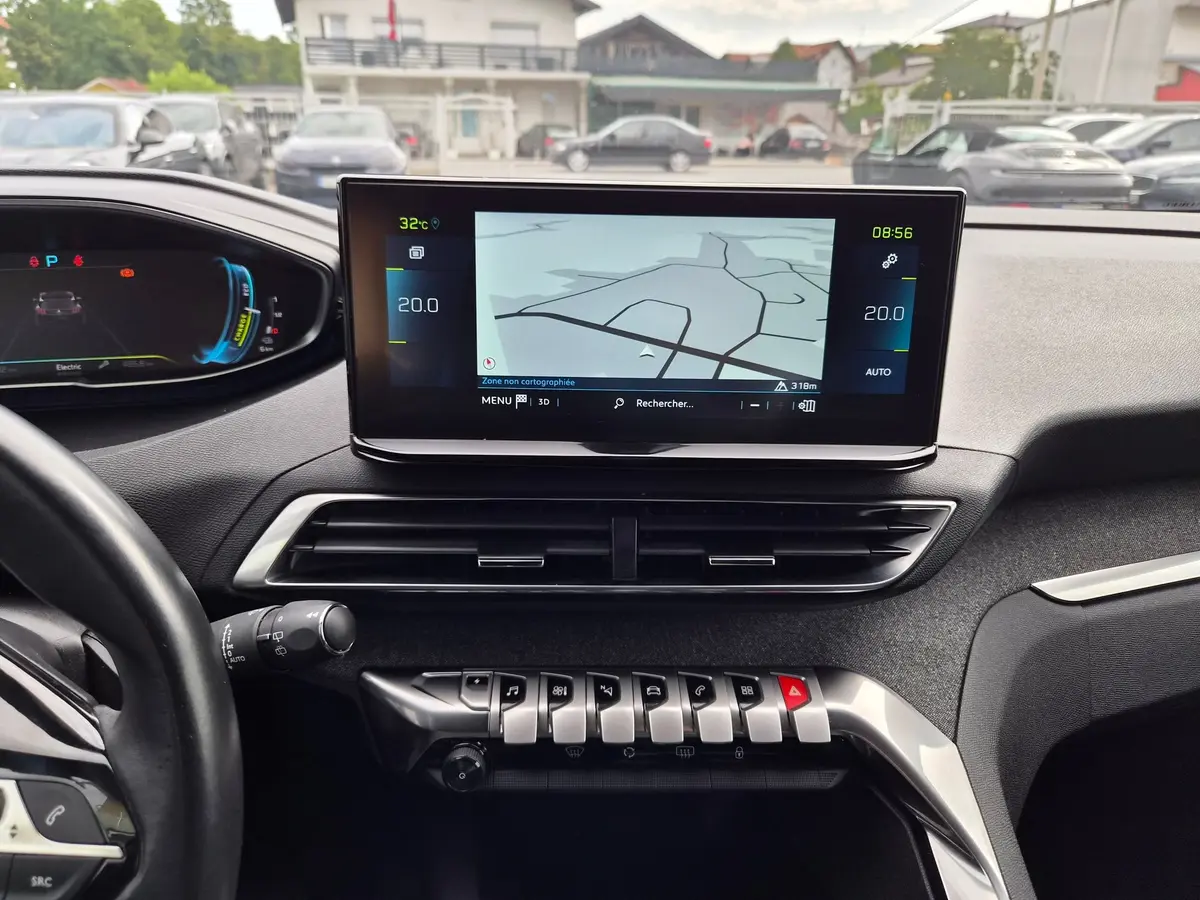 PEUGEOT 3008 1.6 HYBRID 4WD ALLURE 300KS - 14