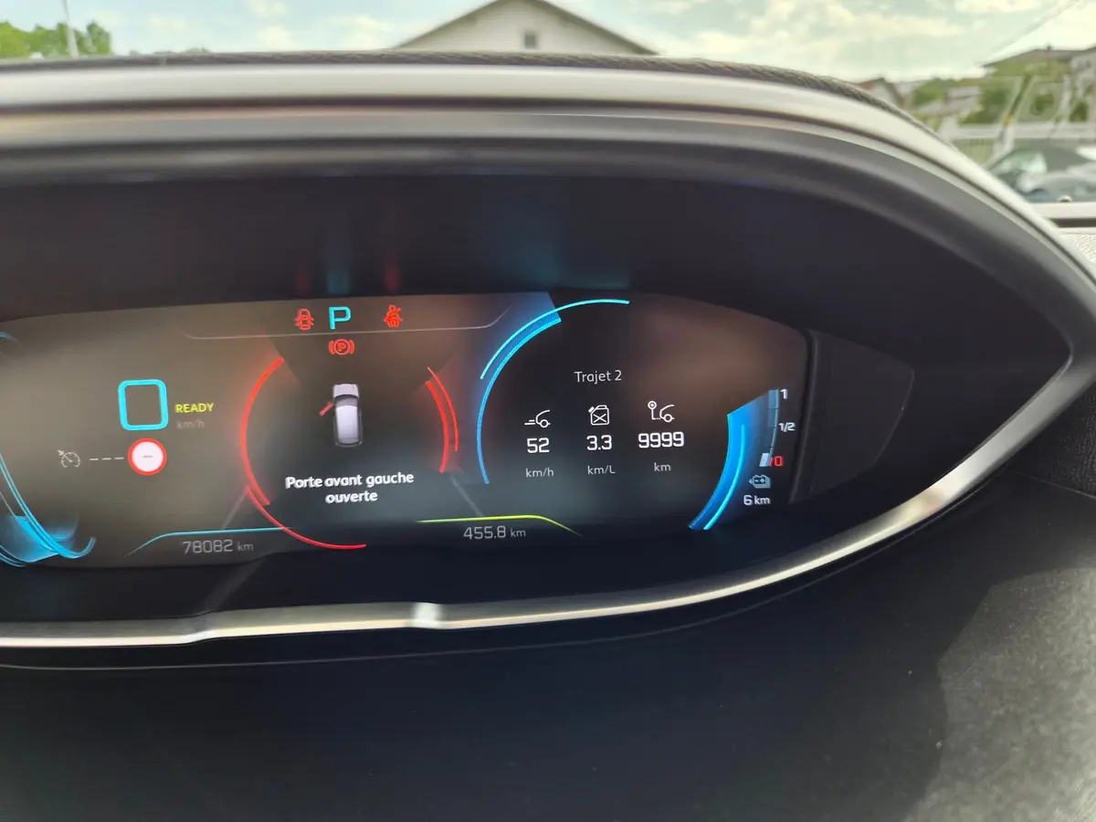 PEUGEOT 3008 1.6 HYBRID 4WD ALLURE 300KS - 21