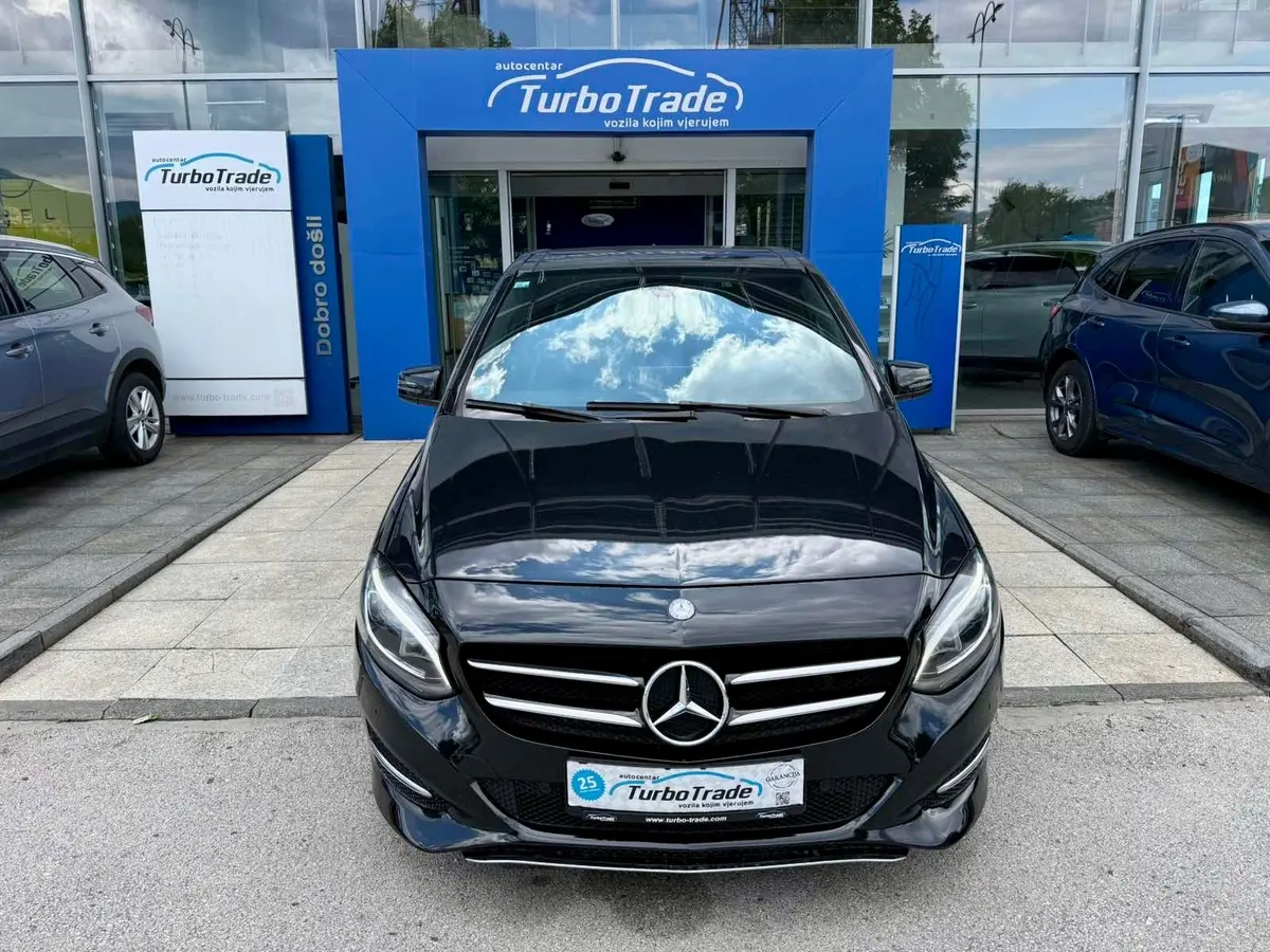 MERCEDES-BENZ B200 D 4MATIC AUT - 2