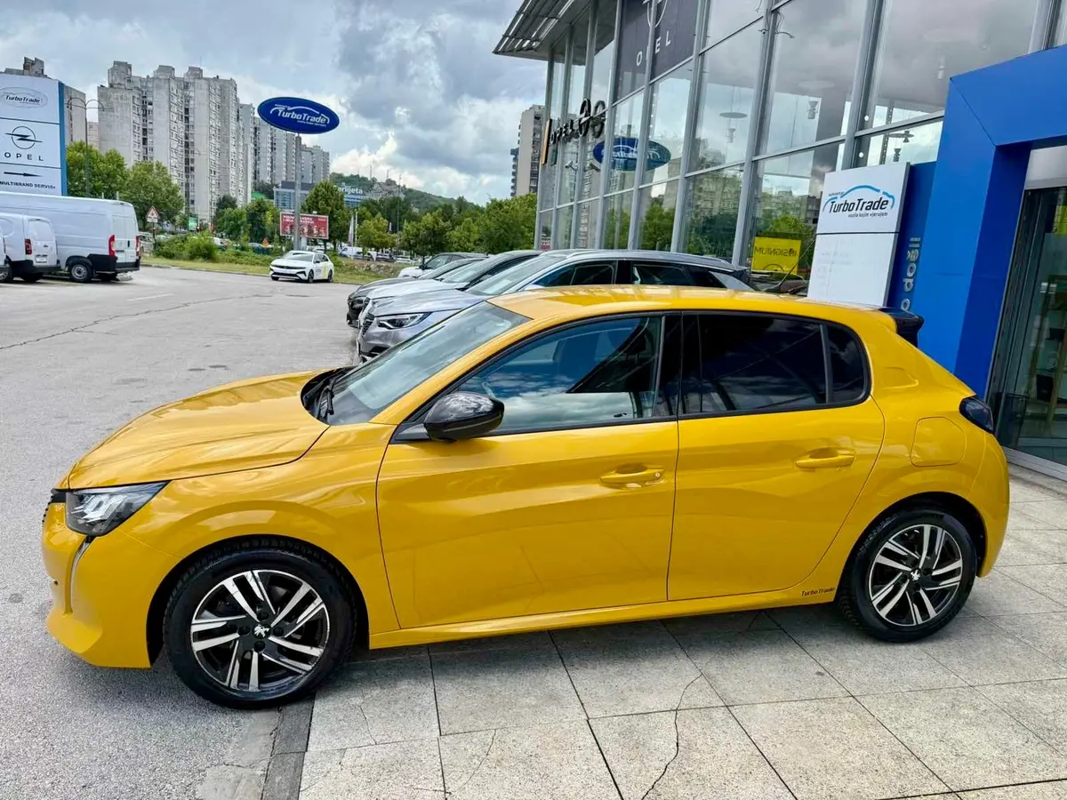 PEUGEOT 208 ALLURE 1.2 AUT/AGUEDA YELOW - 5