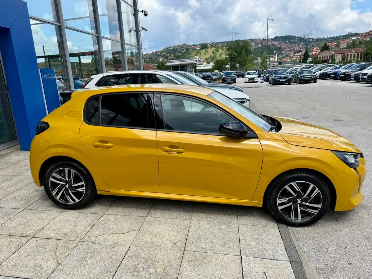 PEUGEOT 208 ALLURE 1.2 AUT/AGUEDA YELOW - 4