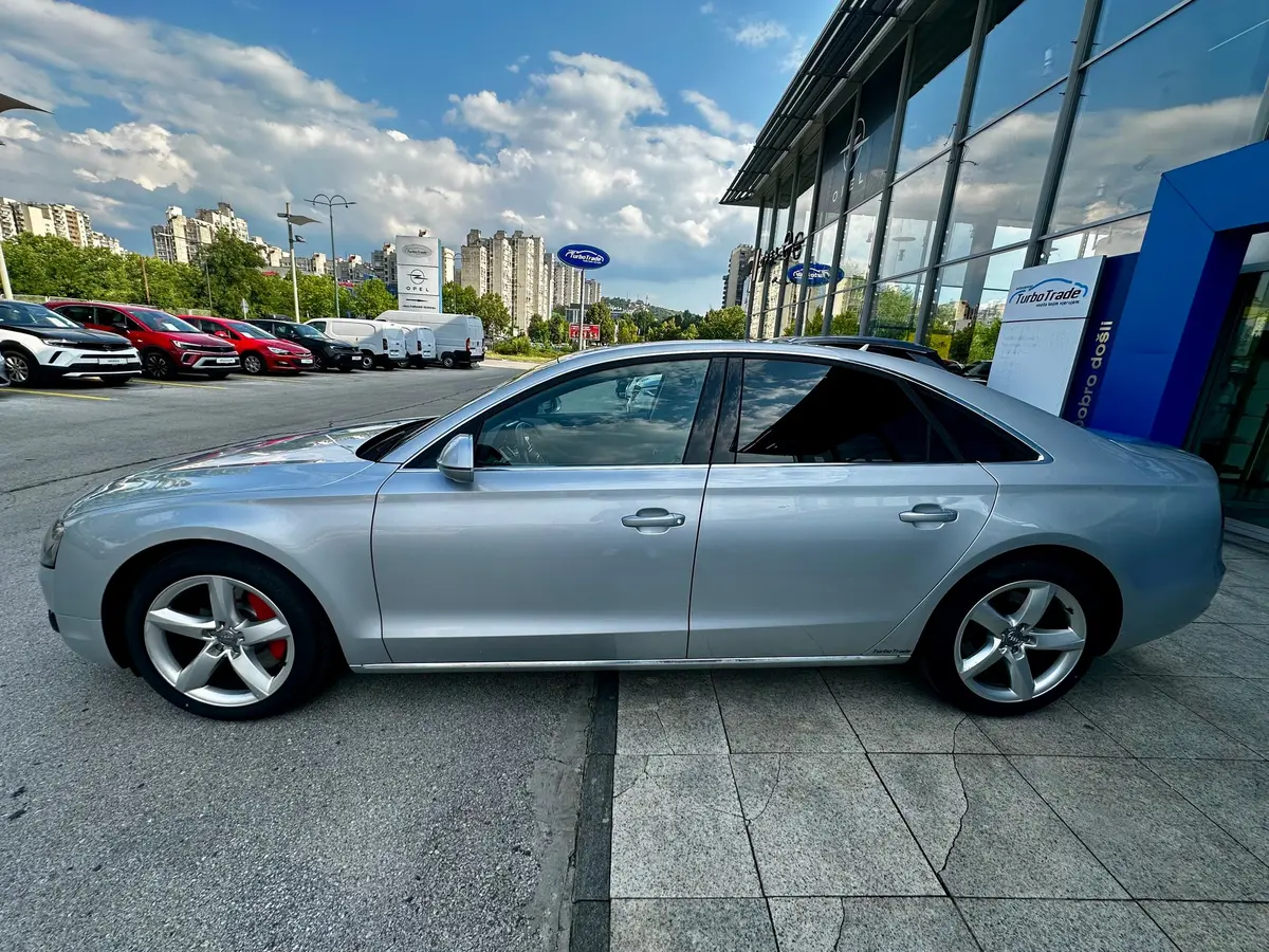 AUDI A8 4.2TDI QUATTRO  - 5