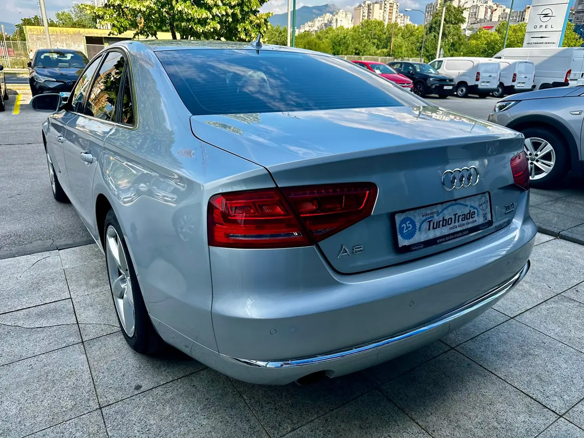 AUDI A8 4.2TDI QUATTRO  - 6