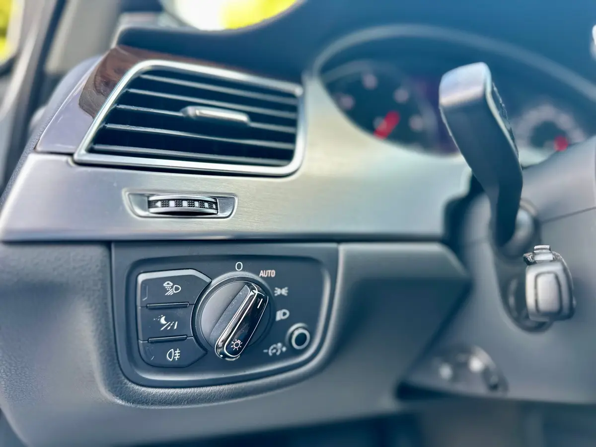 AUDI A8 4.2TDI QUATTRO  - 13