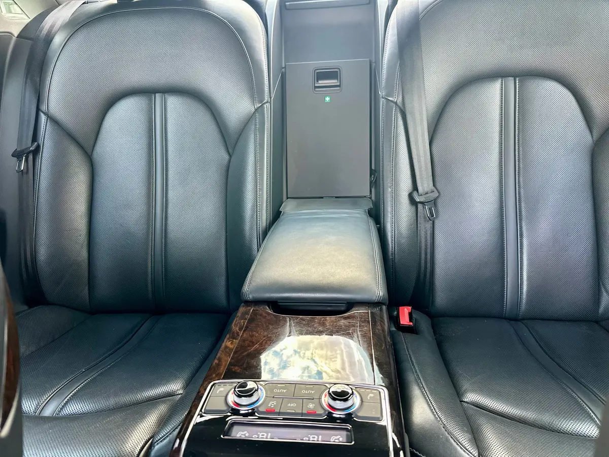 AUDI A8 4.2TDI QUATTRO  - 20