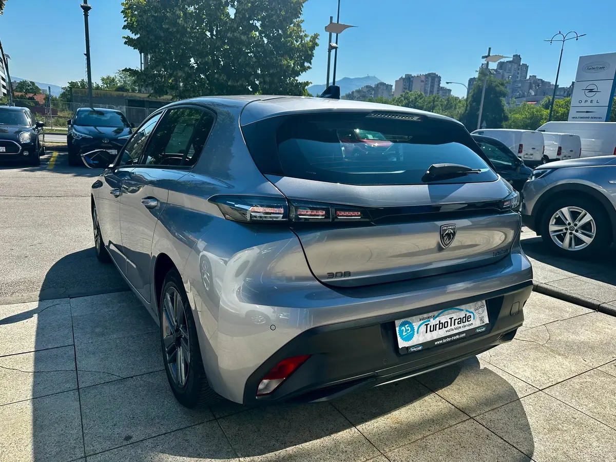 PEUGEOT 308 1.2 PURETECH - 6