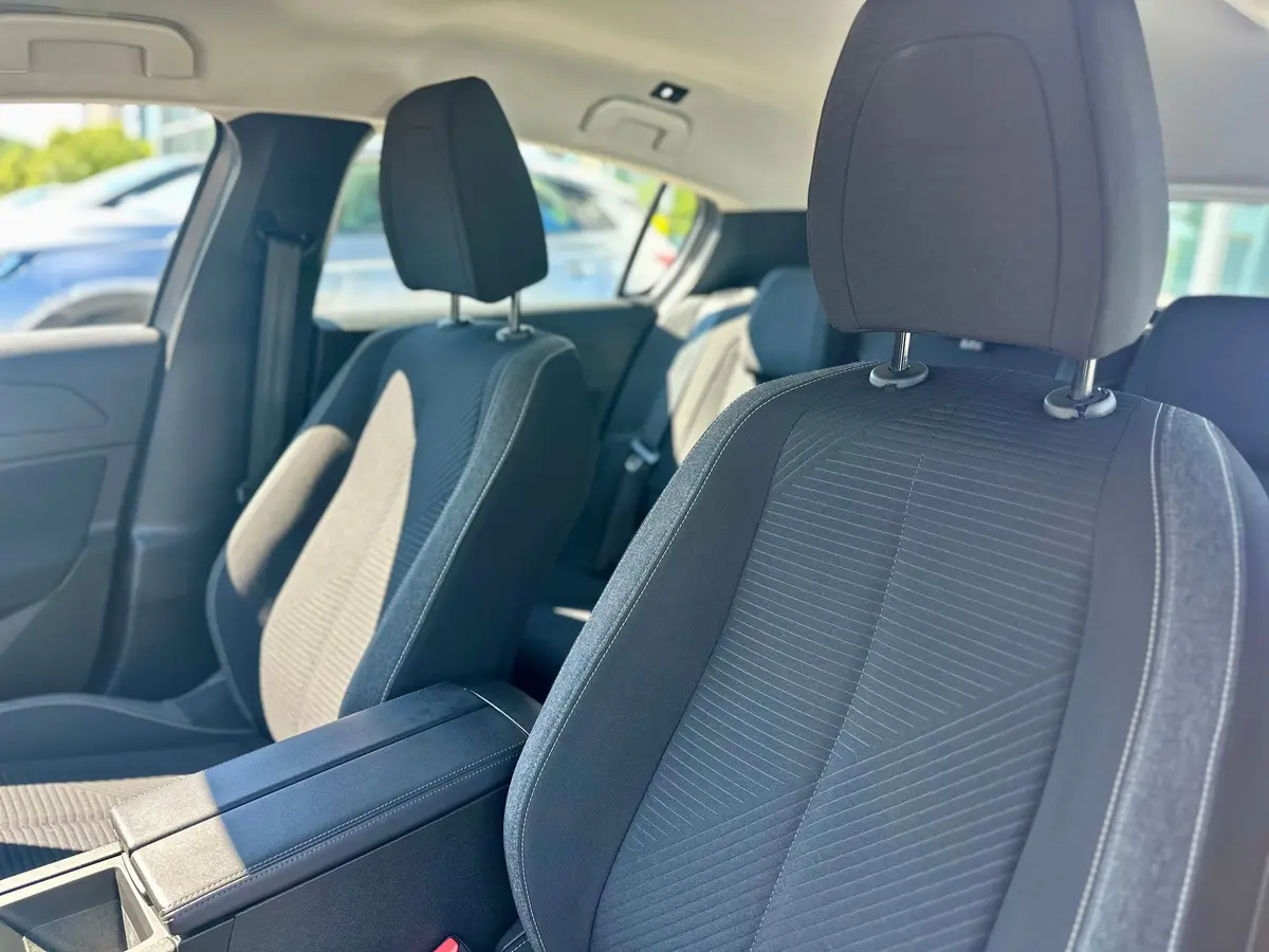 PEUGEOT 308 1.2 PURETECH - 10