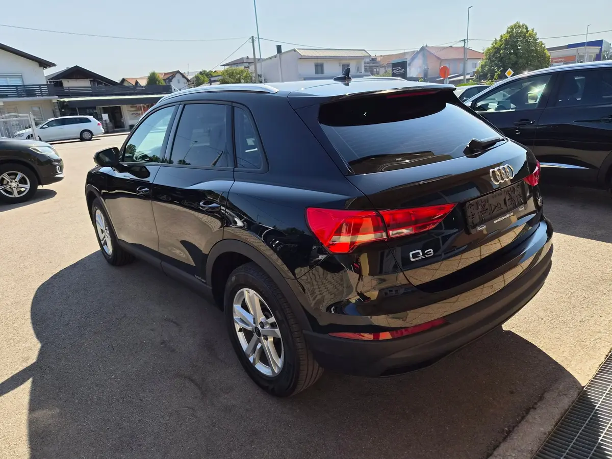 Audi Q3 40 TDI Quattro Stronic - 5