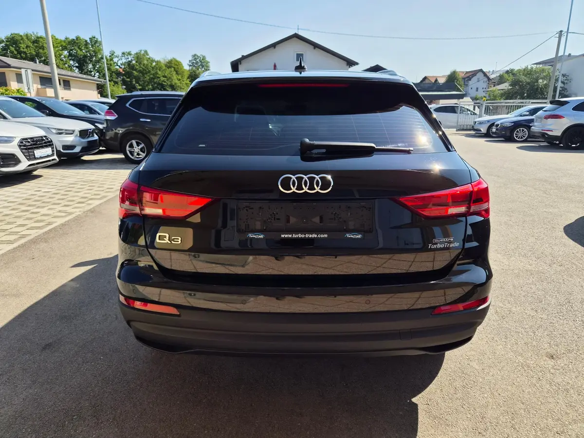 Audi Q3 40 TDI Quattro Stronic - 6