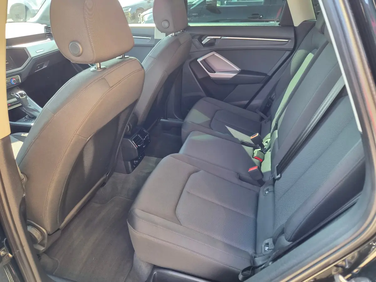 Audi Q3 40 TDI Quattro Stronic - 10