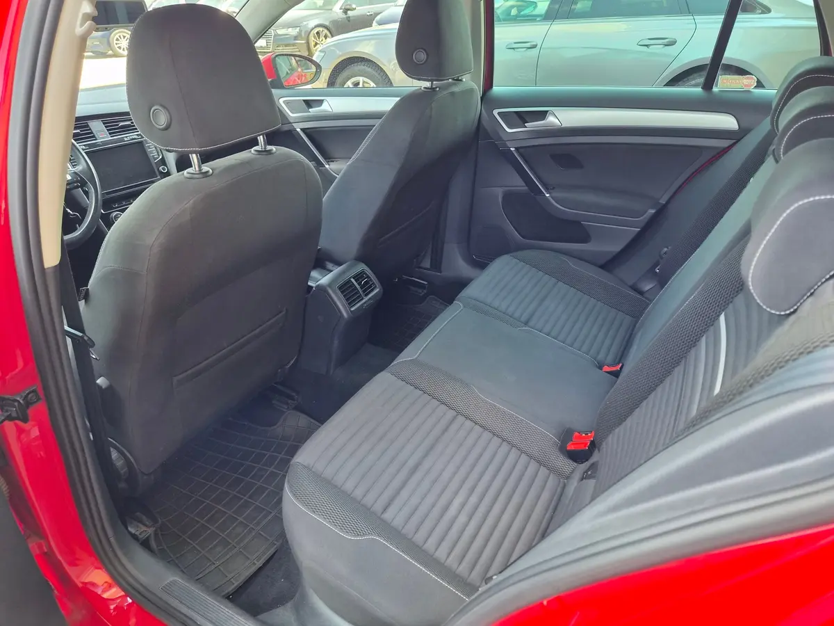 Volkswagen Golf VII 1.6 TDI  - 15
