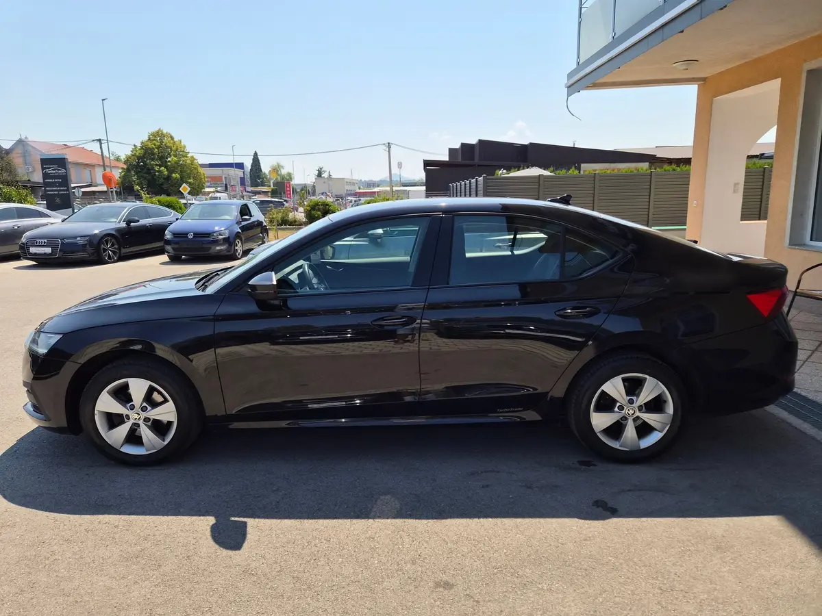 Škoda Octavia 2.0 TDI DSG Business - 4