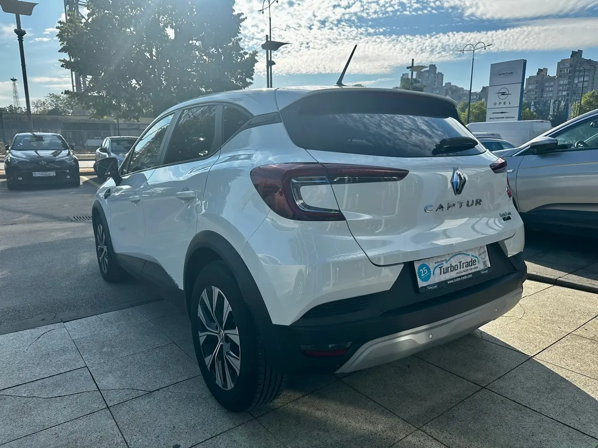 RENAULT CAPTUR 1.6 E-TECH - 6