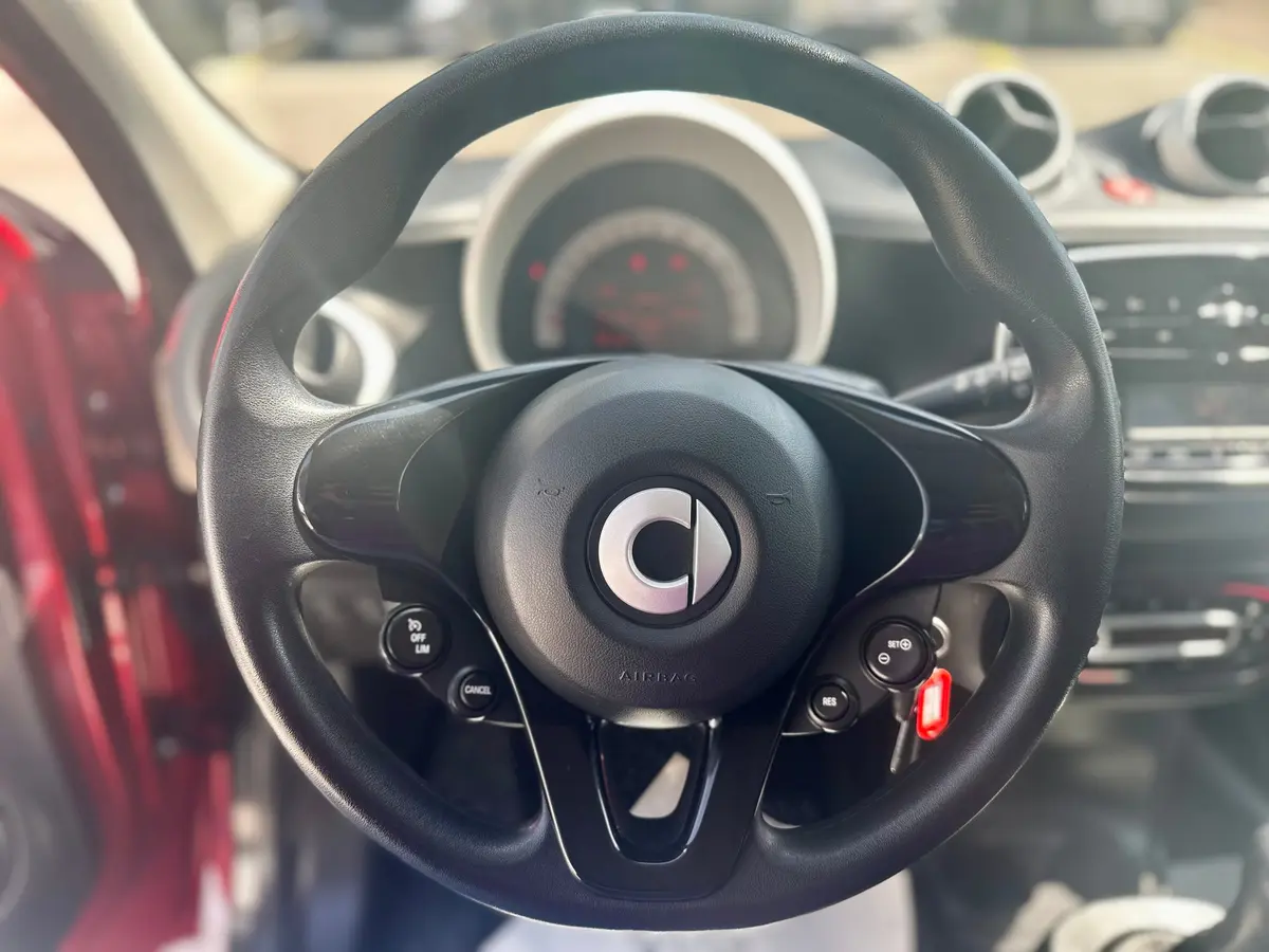 SMART FORFOUR 1.0BZ - 12