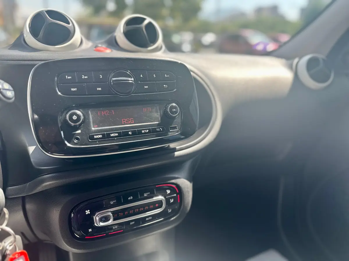 SMART FORFOUR 1.0BZ - 13