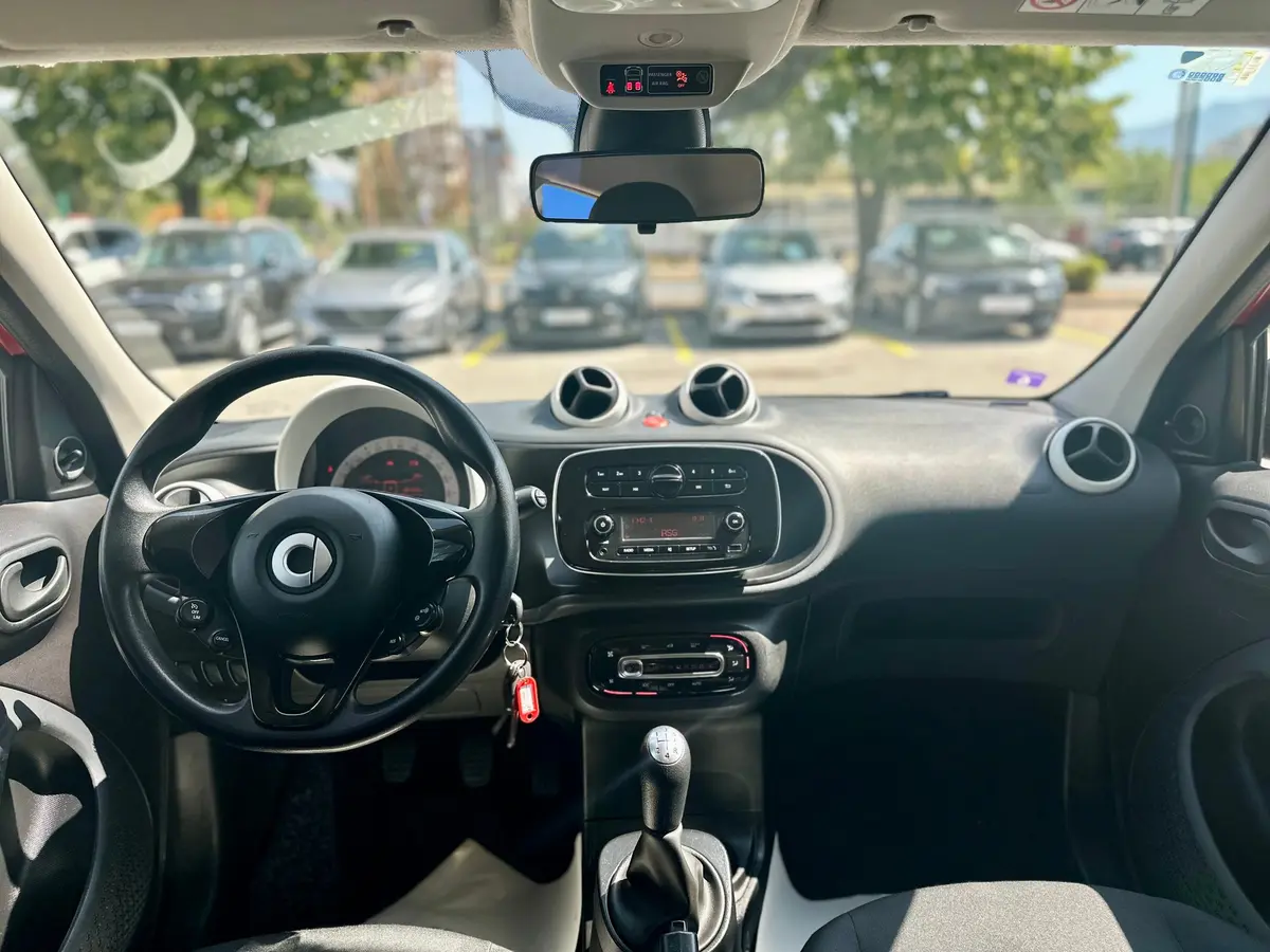 SMART FORFOUR 1.0BZ - 11
