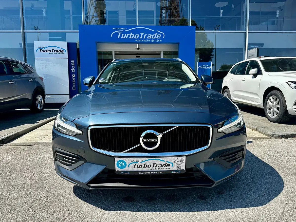 VOLVO V60 D3 - 2
