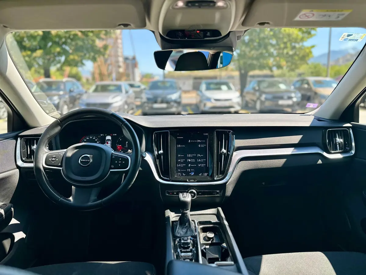 VOLVO V60 D3  - 12