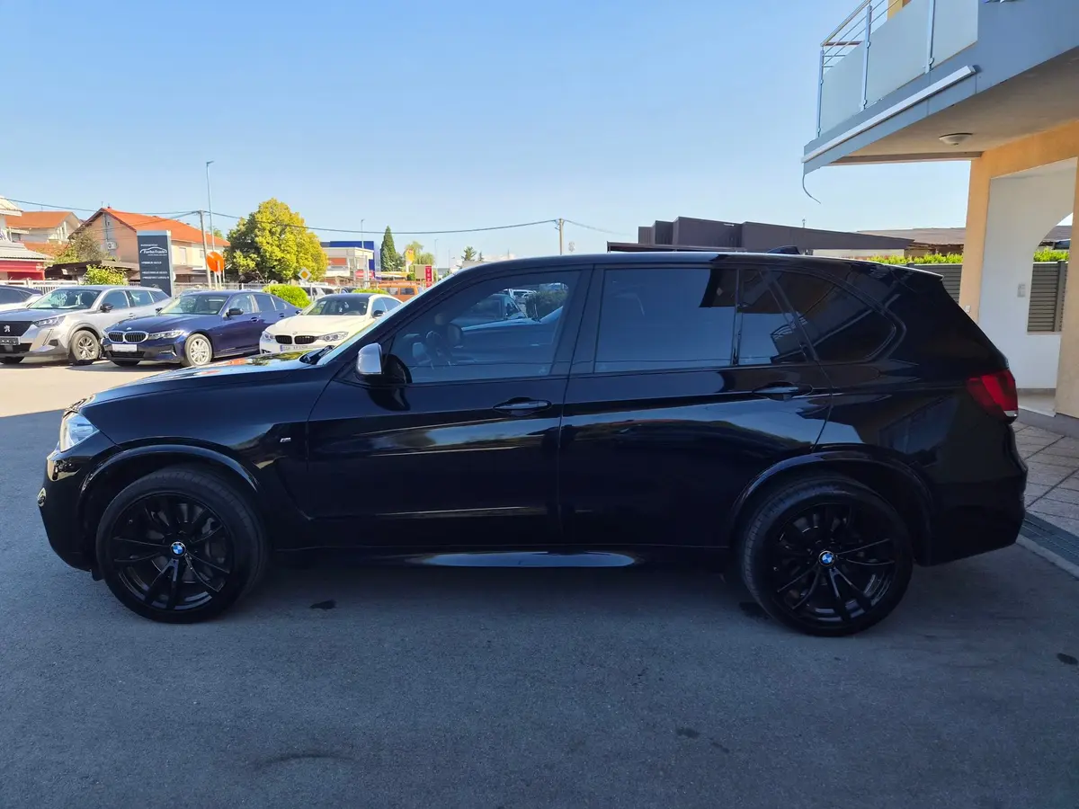 BMW X5 M50 d X-drive - 4