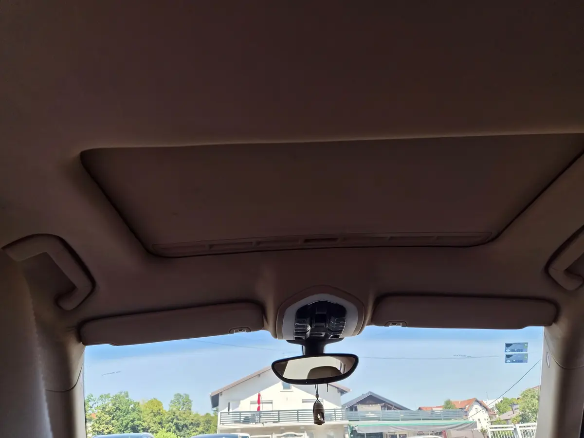 Porsche Panamera S 4.8  - 18