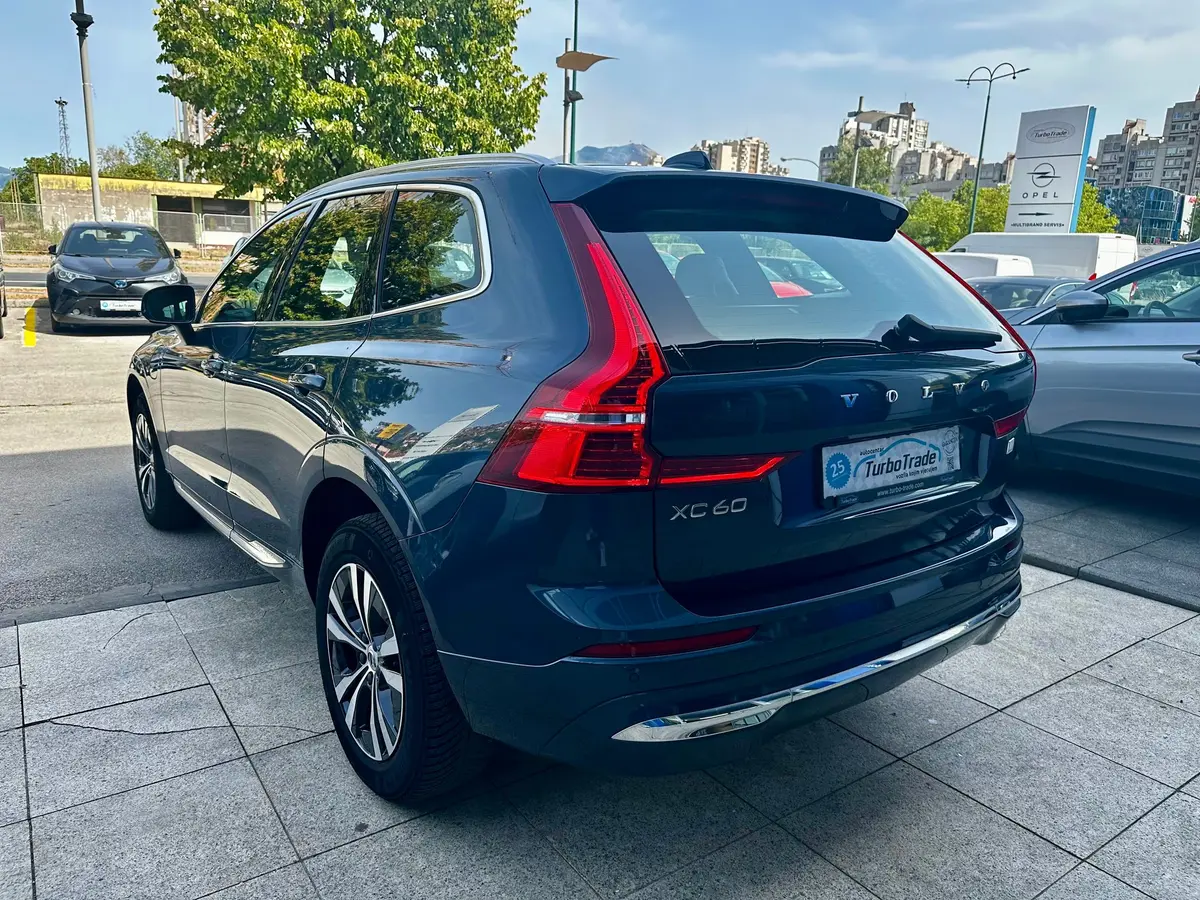 VOLVO T6 AWD RECHARGE - 8