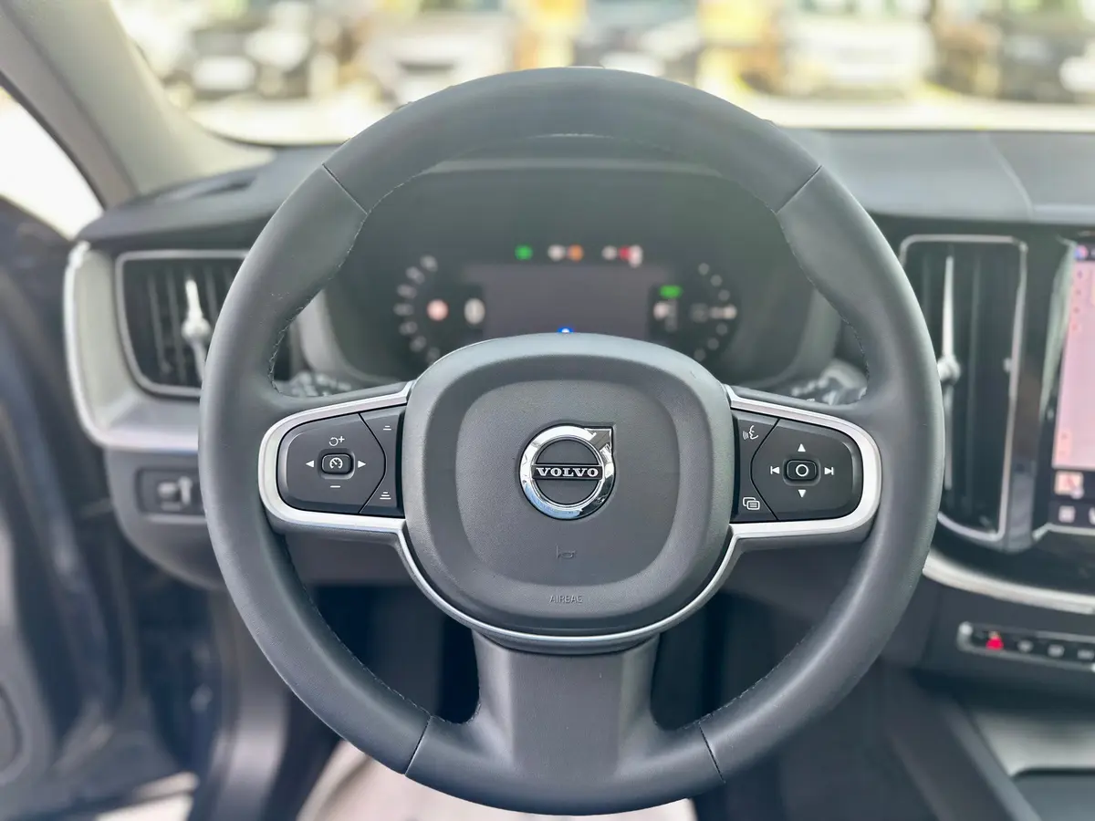 VOLVO T6 AWD RECHARGE - 13