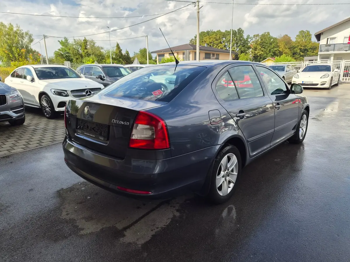 Škoda Octavia 1.6 TDI  - 7
