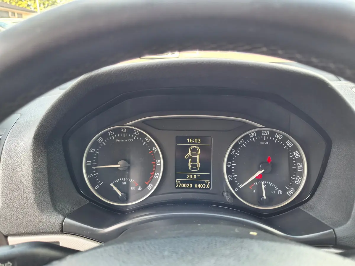 Škoda Octavia 1.6 TDI  - 14