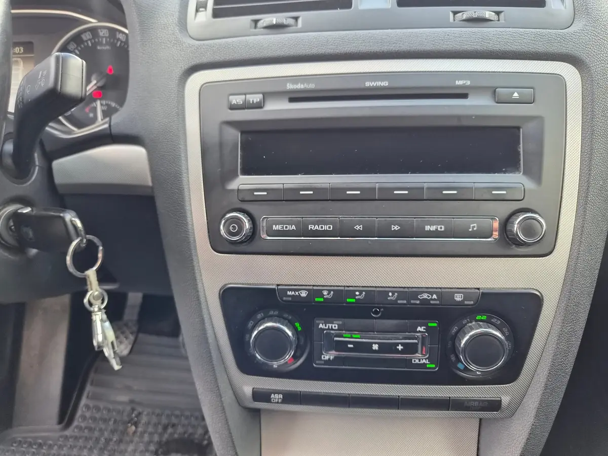 Škoda Octavia 1.6 TDI  - 15
