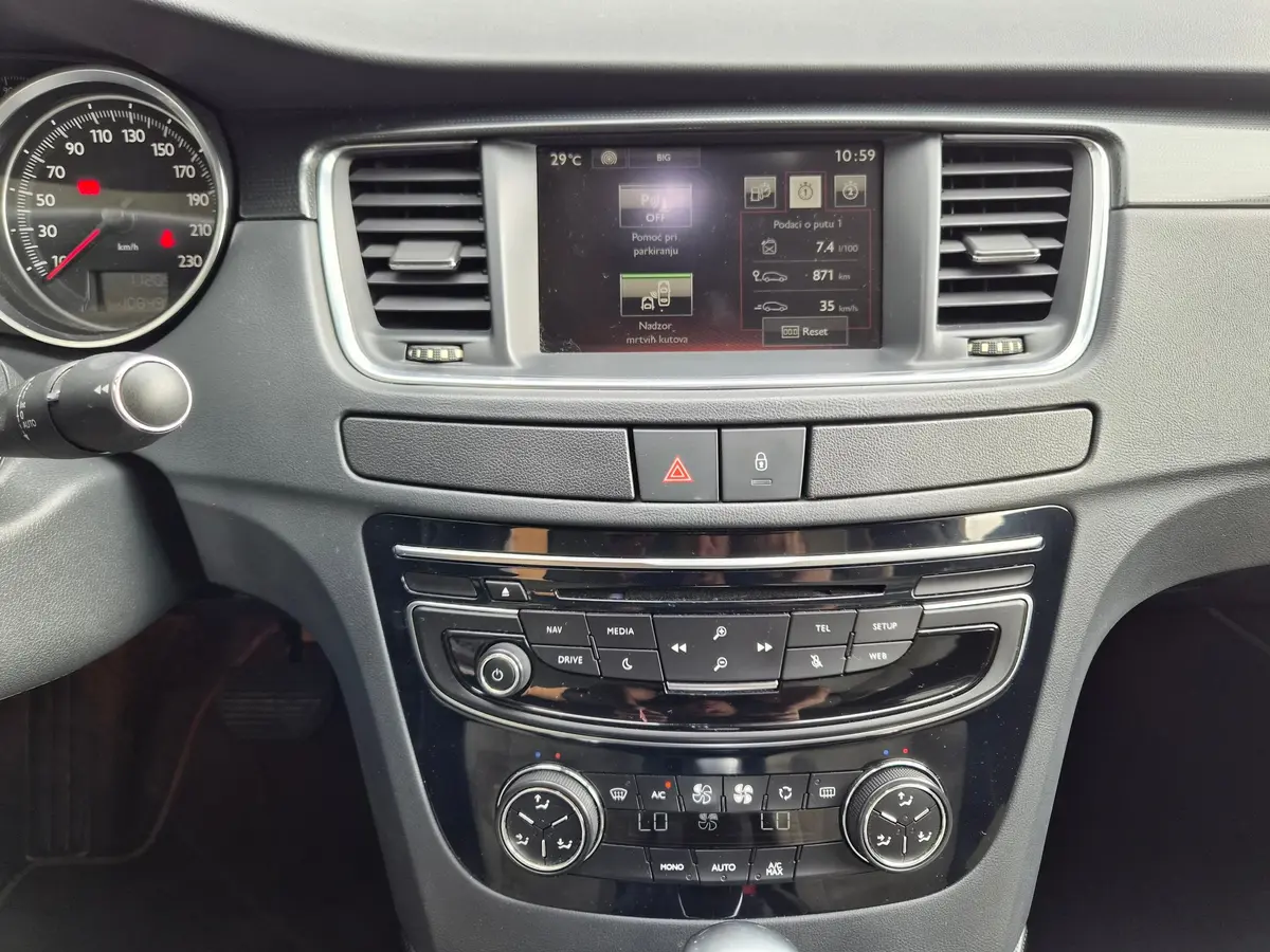 Peugeot 508 2.0 HDI Business - 16