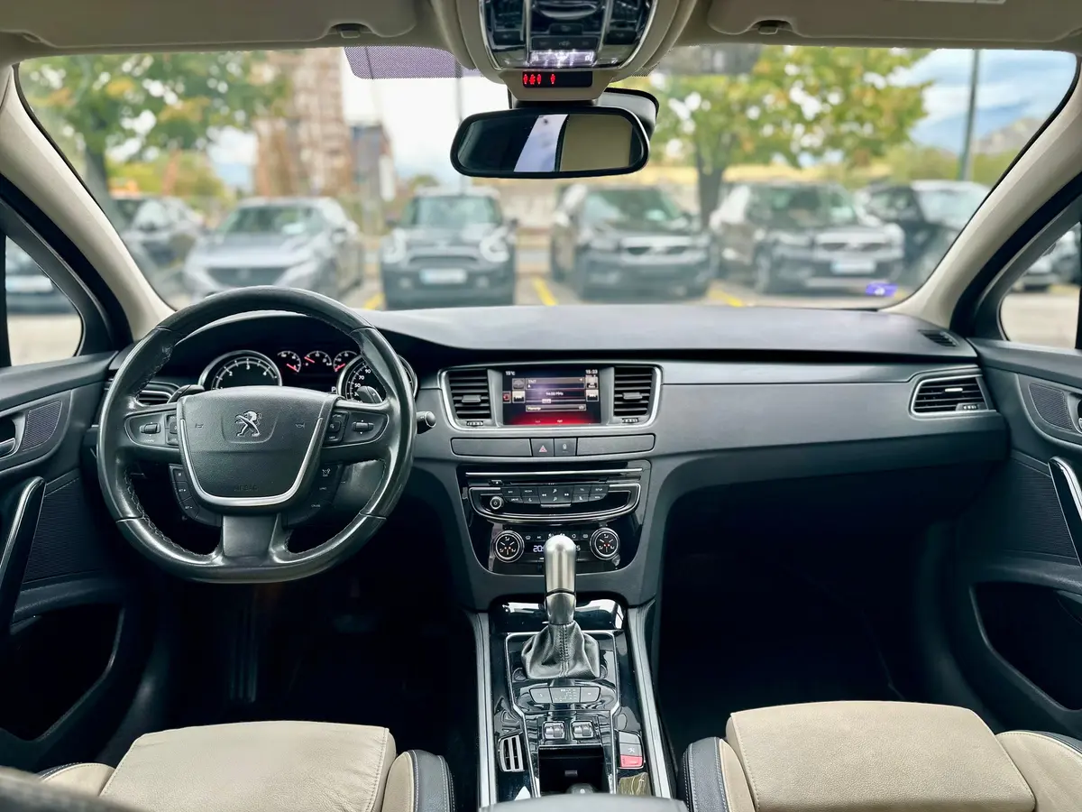 Peugeot 508 2.0 HDI Business Aut - 11