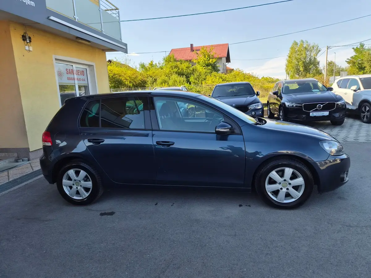 Volkswagen Golf VI 1.6 TDI  - 8