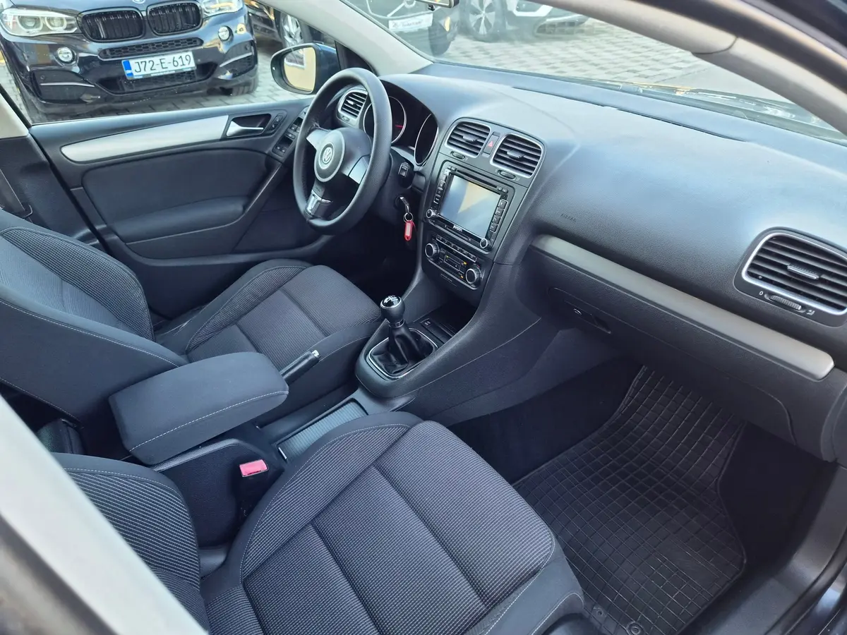 Volkswagen Golf VI 1.6 TDI  - 12