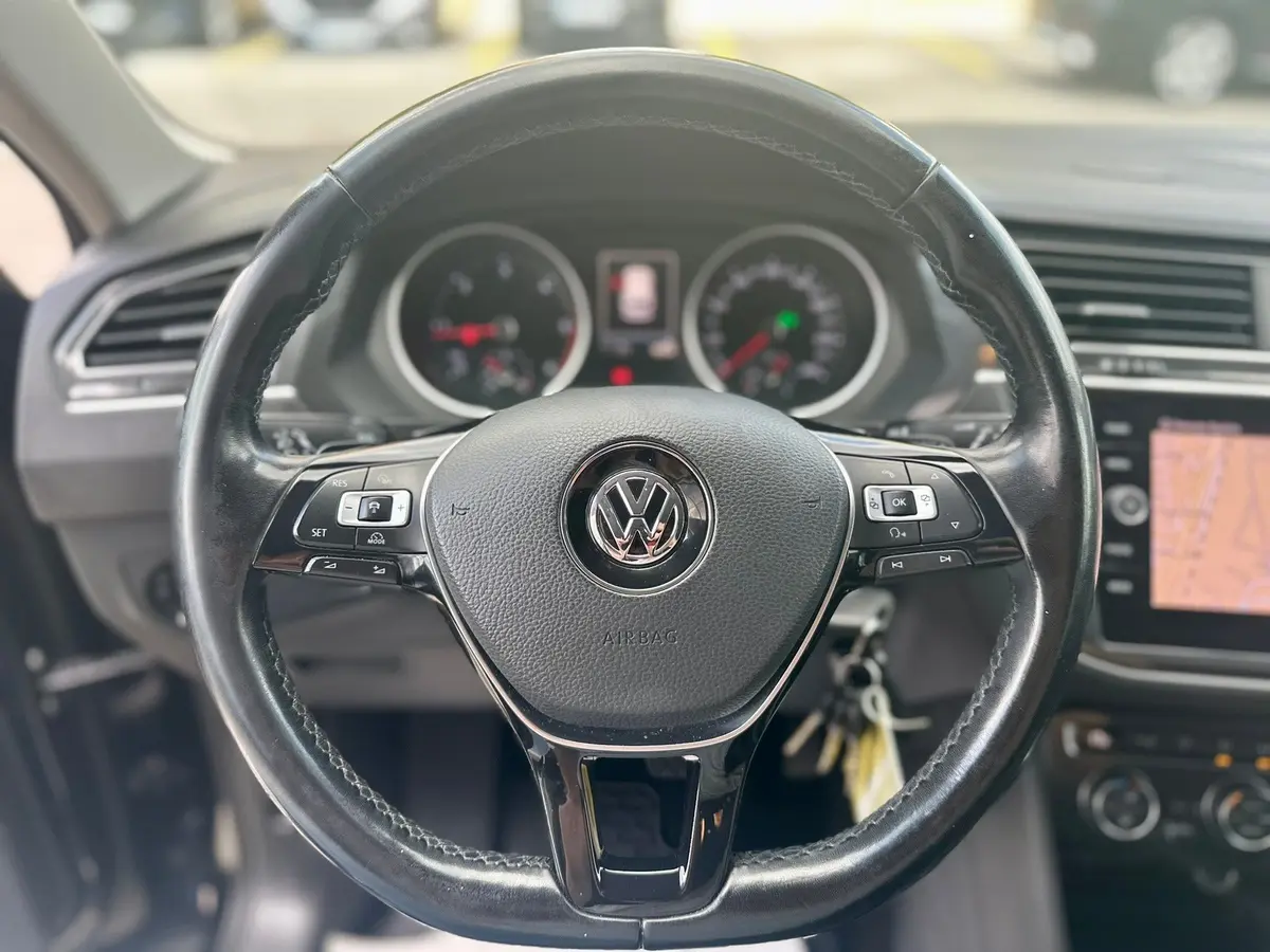 VOLKSWAGEN TIGUAN 2.0TDI DSG - 12
