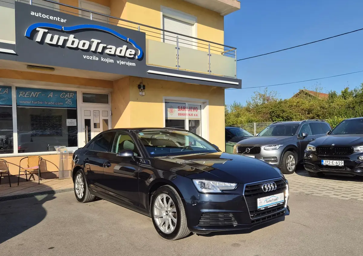 Audi A4 2.0 TDI Stronic 2016 god