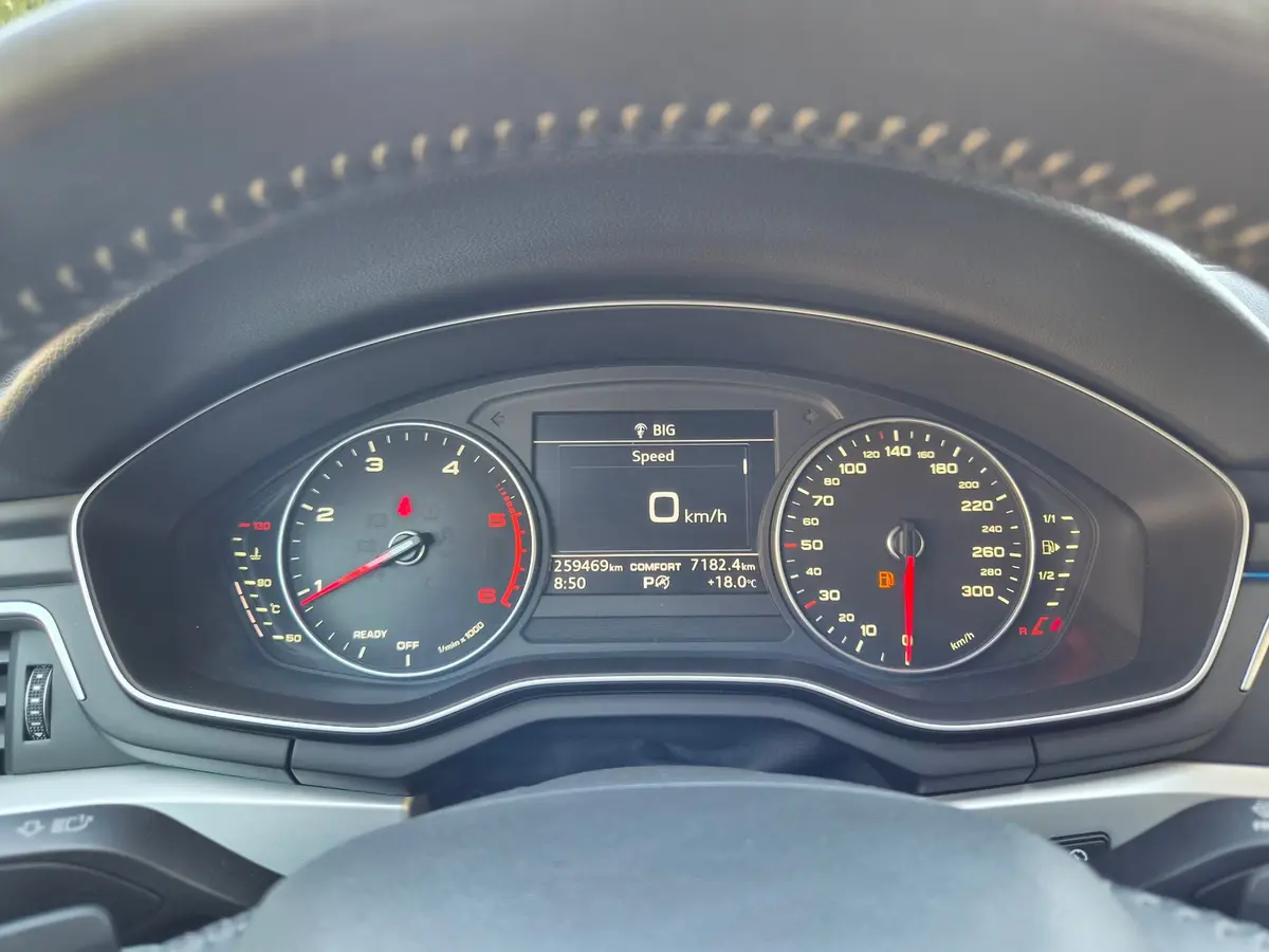 Audi A4 2.0 TDI Stronic 2016 god - 18
