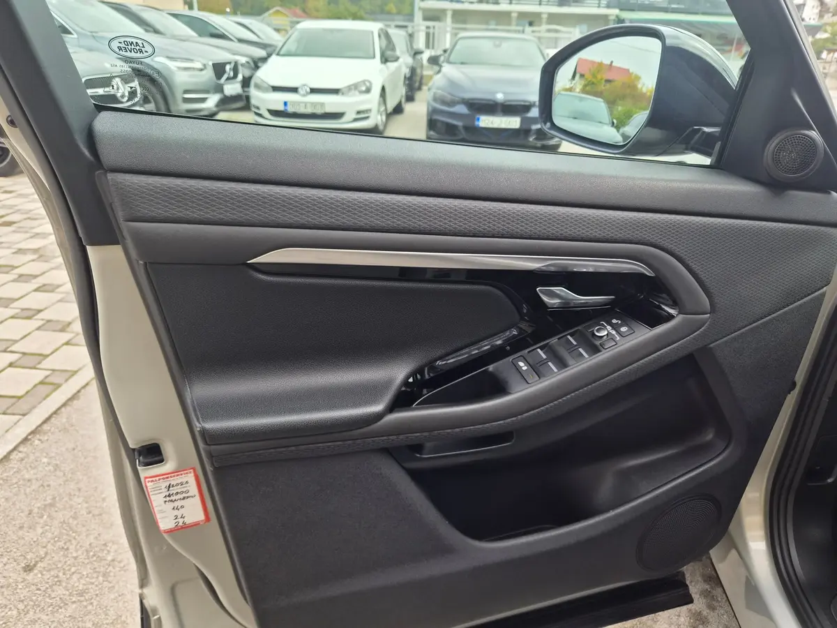 RANGE ROVER EVOQUE 2.0D AWD - 11
