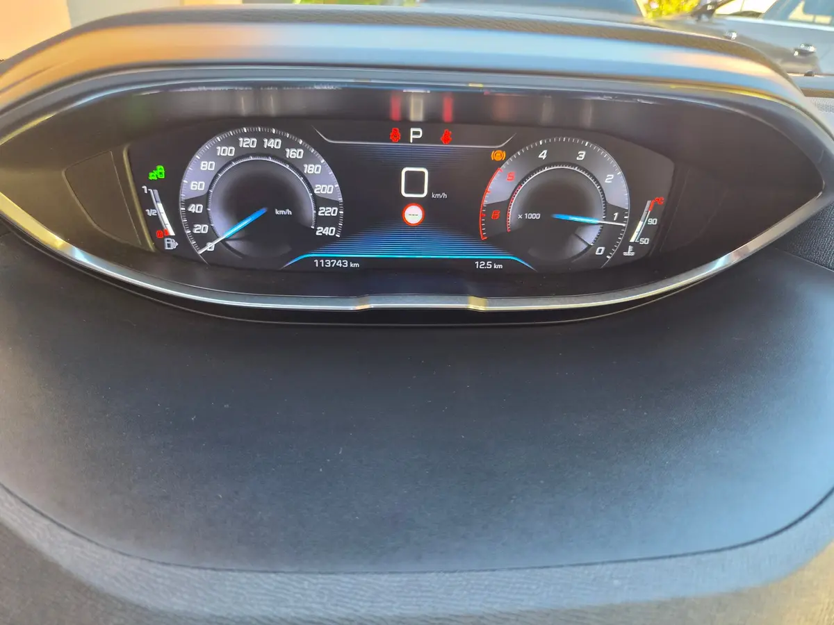 Peugeot 3008 1.5 HDI Allure Pack  - 11