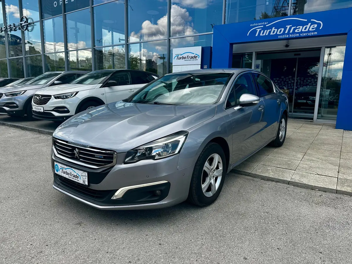 PEUGEOT 508 1.6HDI AUT - 3