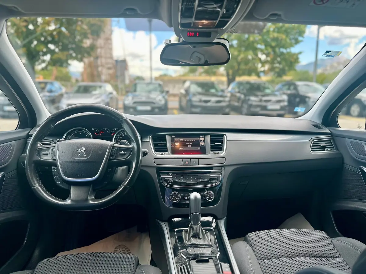 PEUGEOT 508 1.6HDI AUT - 11