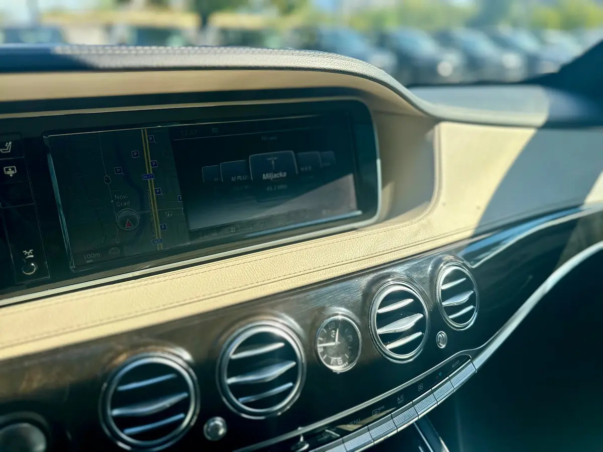 Mercedes-Benz S350 CDI PANO/Burmester - 17